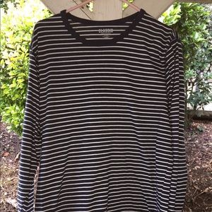 Striped long sleeve tee shirt